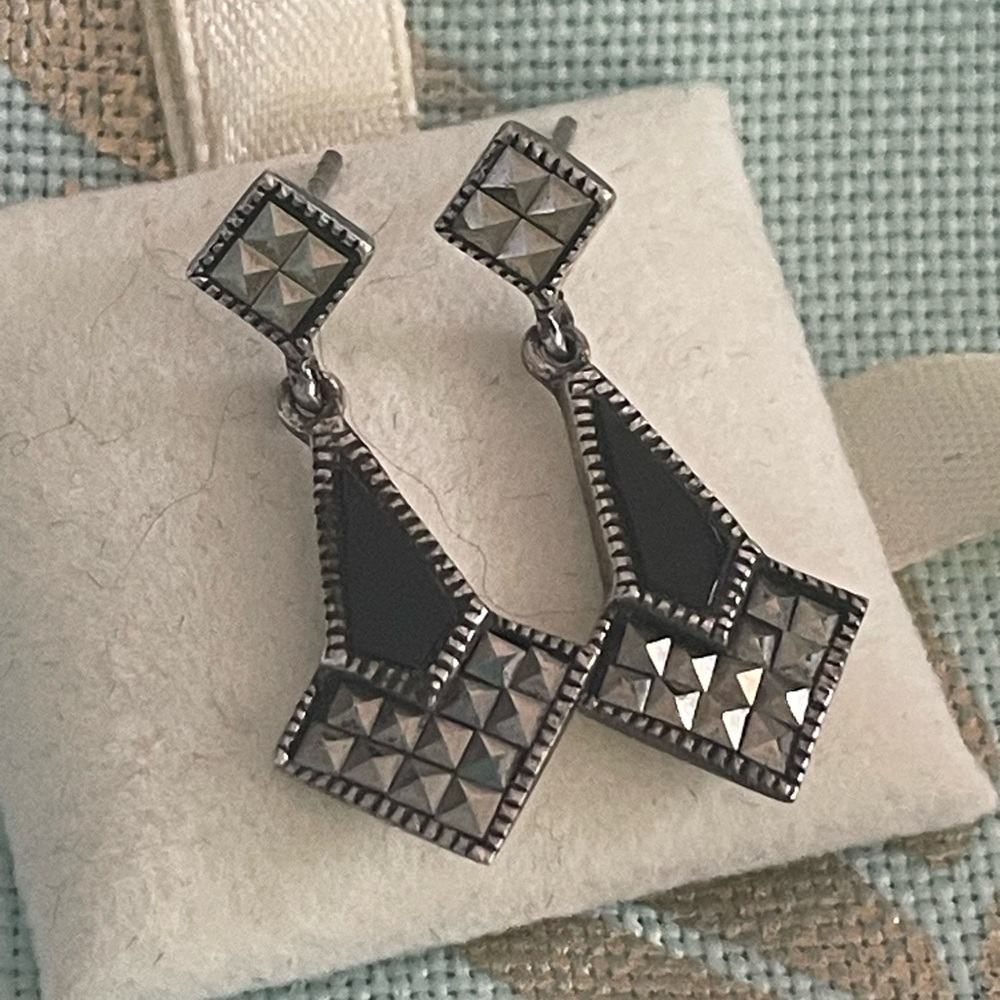 Art deco sterling silver onyx and marcasite earrings
